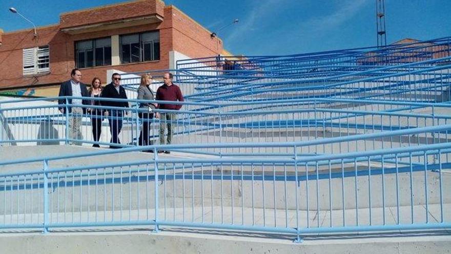 La rampa de un colegio sevillano, viral por sus cuestas