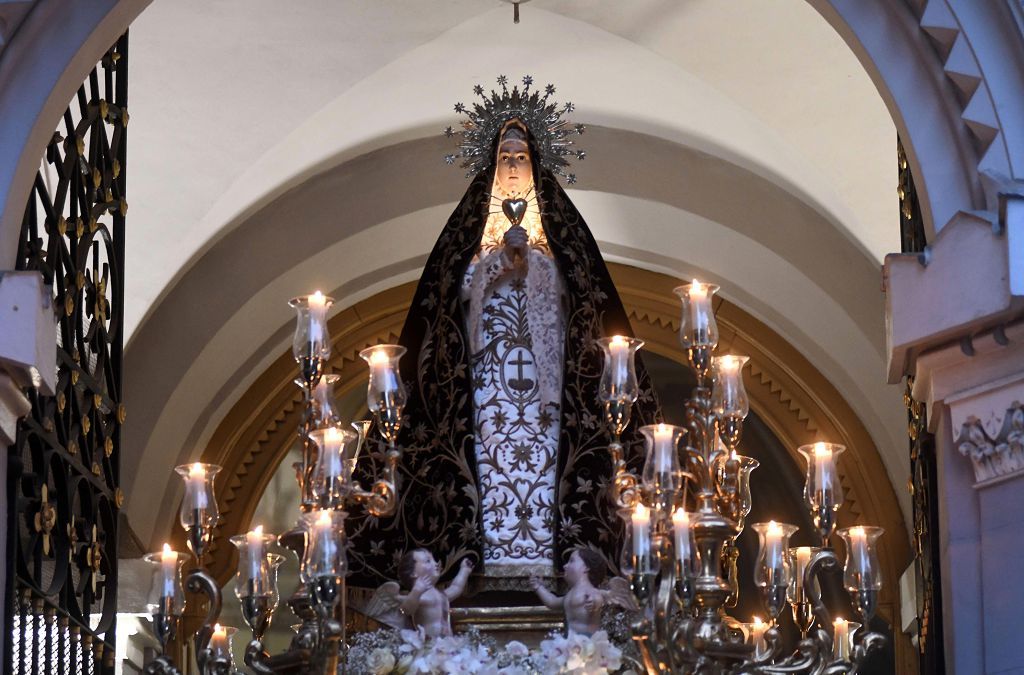 La procesión del Viernes Santo de Murcia, en imágenes