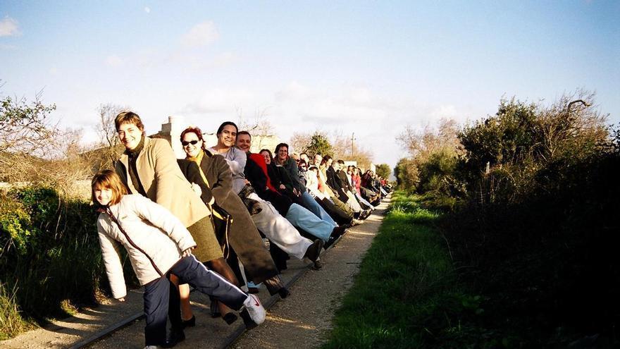 Los 25 años de la primera marcha del Tren de Llevant, en imágenes