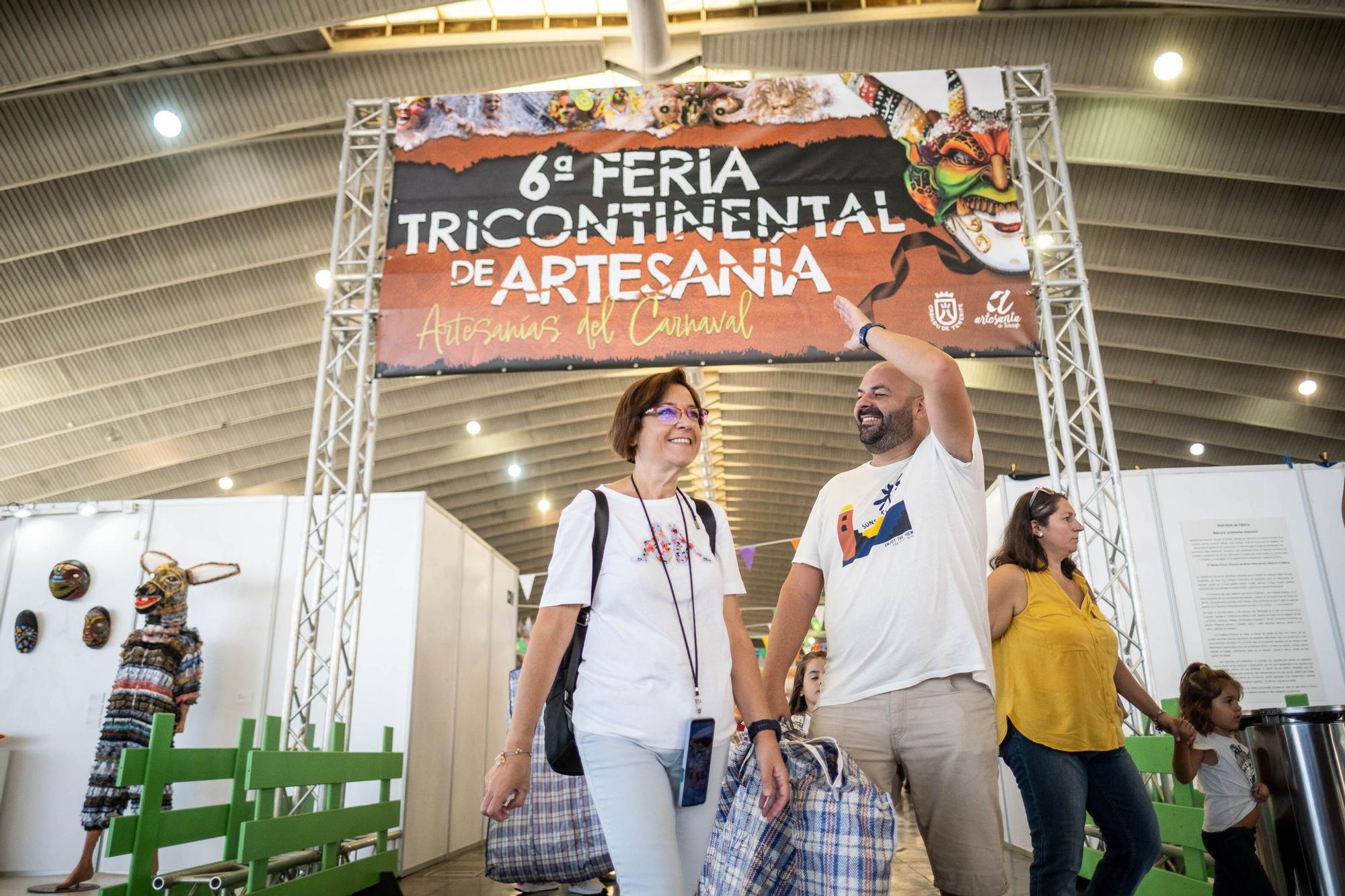 Un homenaje en Tenerife al Carnaval Internacional en la Feria Tricontinental de Artesanía
