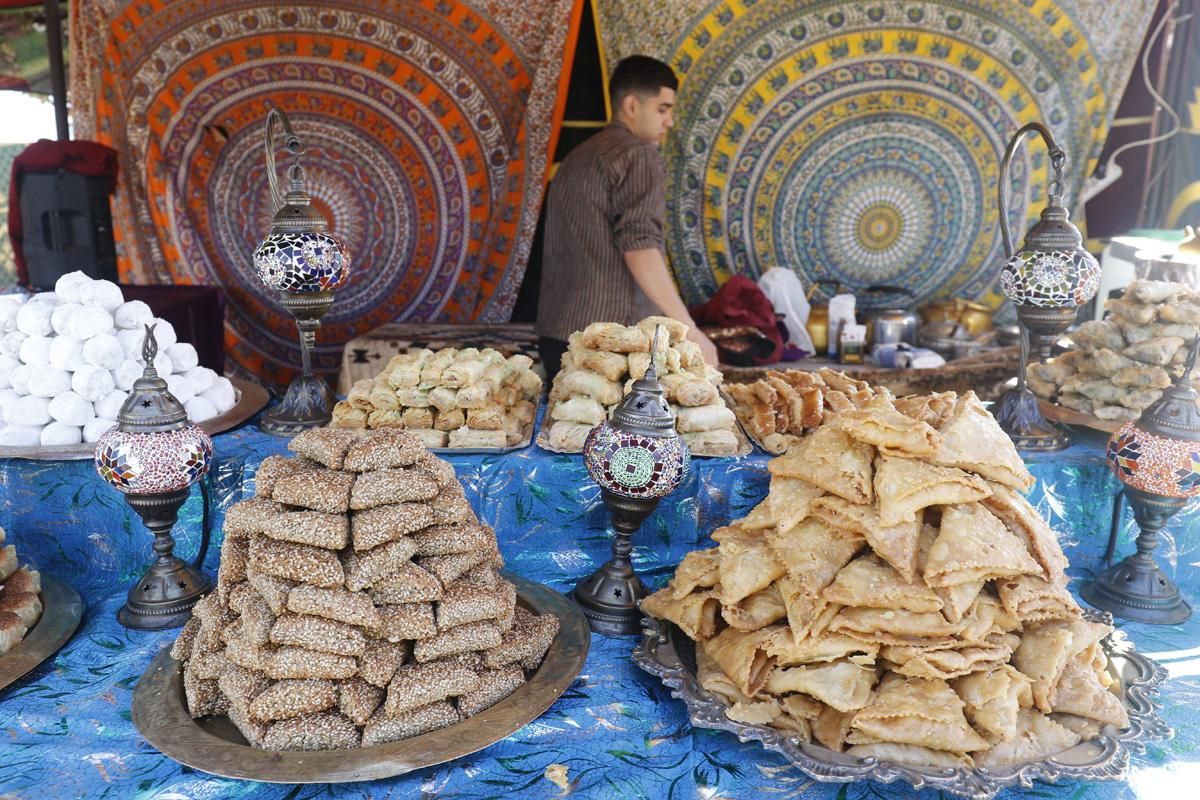 Ambiente del primer día del Mercado medieval