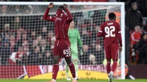 Amara Nallo lamenta una derrota del Liverpool.