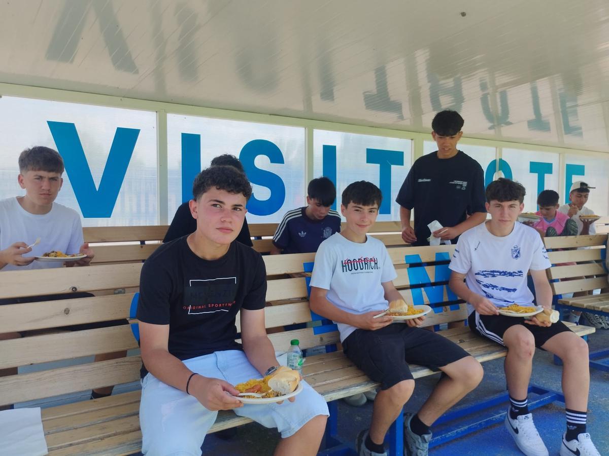 La exitosa fiesta del Club Deportivo Mosconia en Grado, en imágenes La exitosa fiesta del Club Deportivo Mosconia en Grado, en imágenes