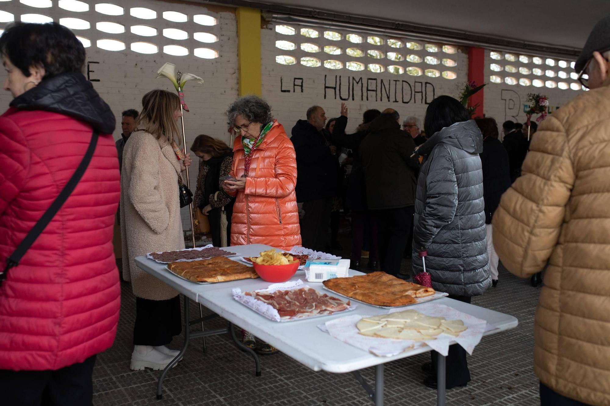 GALERÍA | Domingo de Resurrección en Zamora: misa, manto, Pedraza y refresco