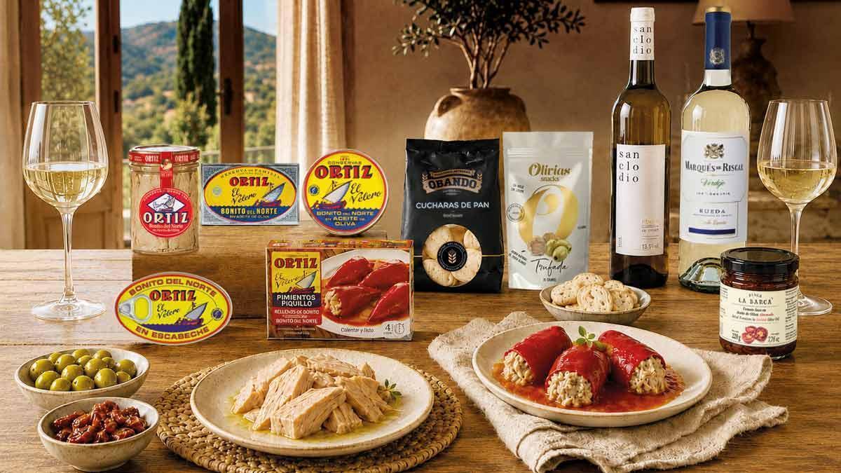 La Selección Gourmet de Ortiz reúne conservas emblemáticas de la firma, productos premium y dos vinos blancos de Marqués de Riscal y Matarromera.