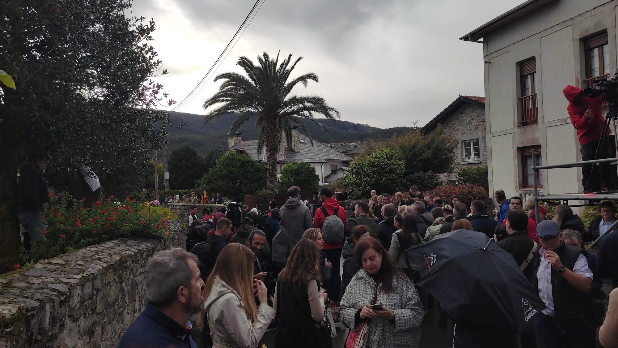 EN IMÁGENES: La Familia Real visita Cadavedo para hacer entrega del premio al Pueblo Ejemplar