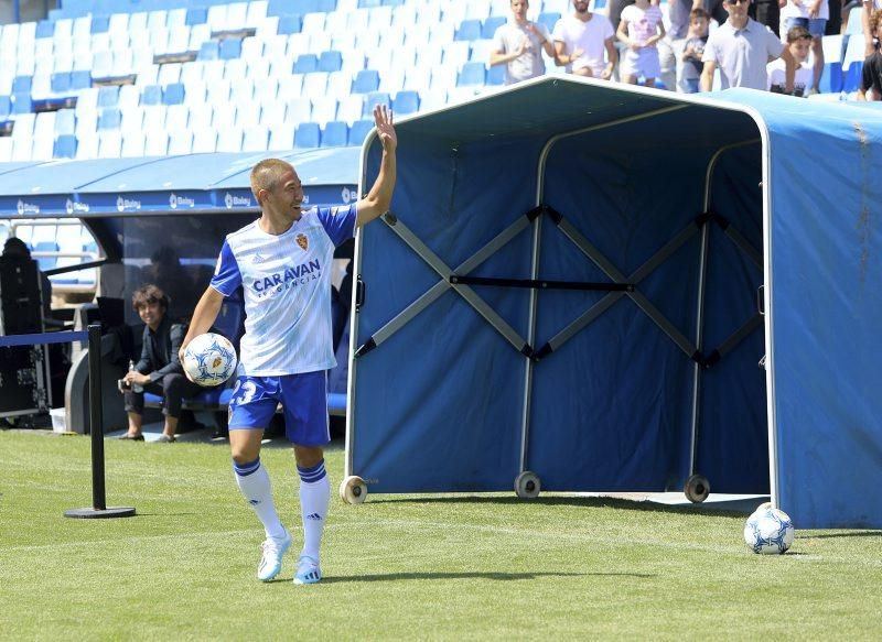 Presentación de Kagawa como jugador del Zaragoza