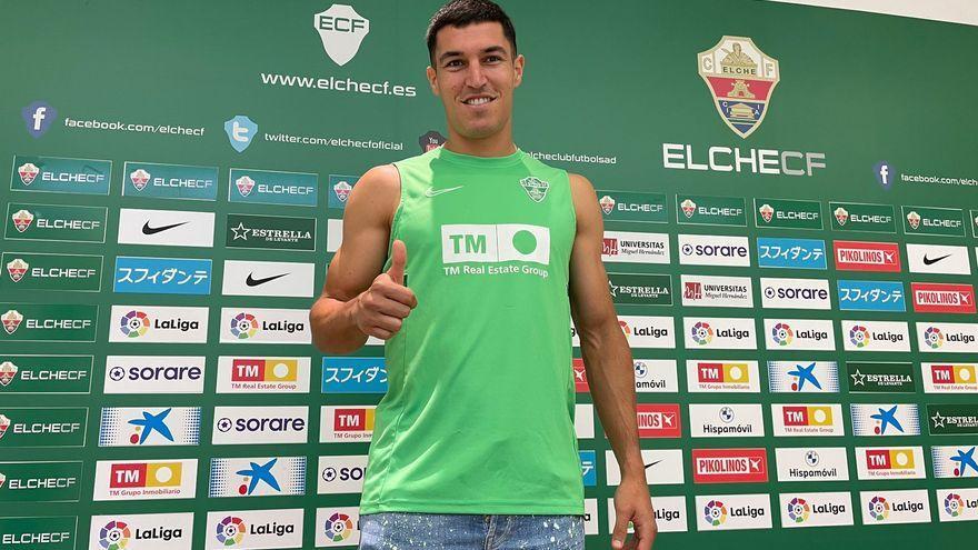 Diego González, en la sala de prensa del estadio Martínez Valero