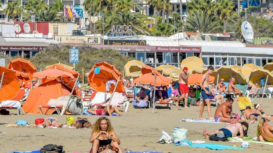 Turismo en Canarias: la llegada de turistas internacionales cae un 4,5% en junio