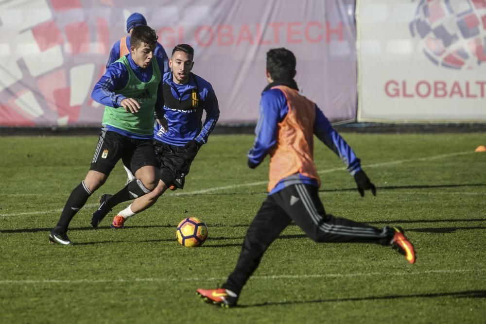 Entrenamiento del Real Oviedo en El Requexón