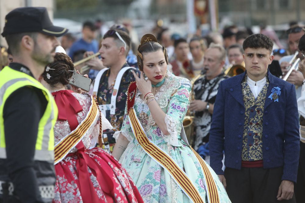 Visita de cortesía a las fallas del Port de Sagunt