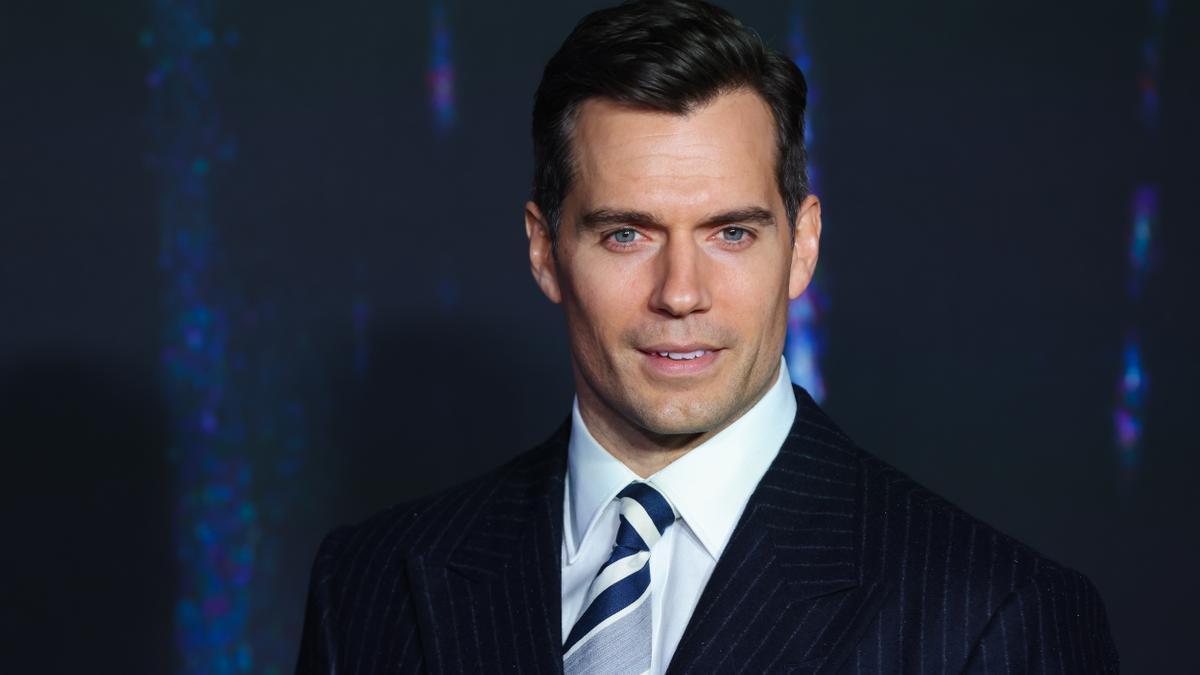El acto Henry Cavill.