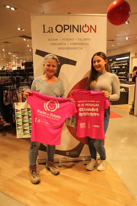 Recogida de dorsales Carrera de la Mujer. Sábado por la tarde