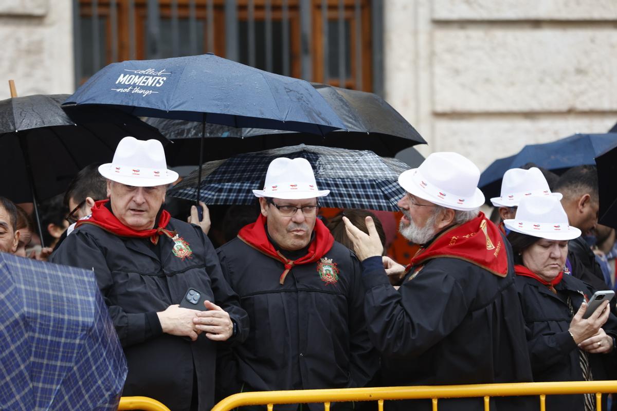Búscate en la mascletà del 17 de marzo
