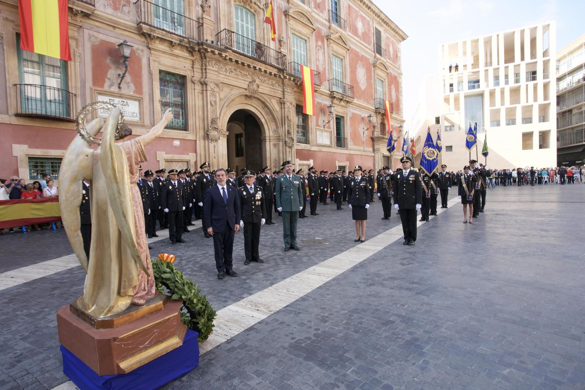 Las imágenes del acto de la Policía Nacional en Murcia por la Fiesta Nacional