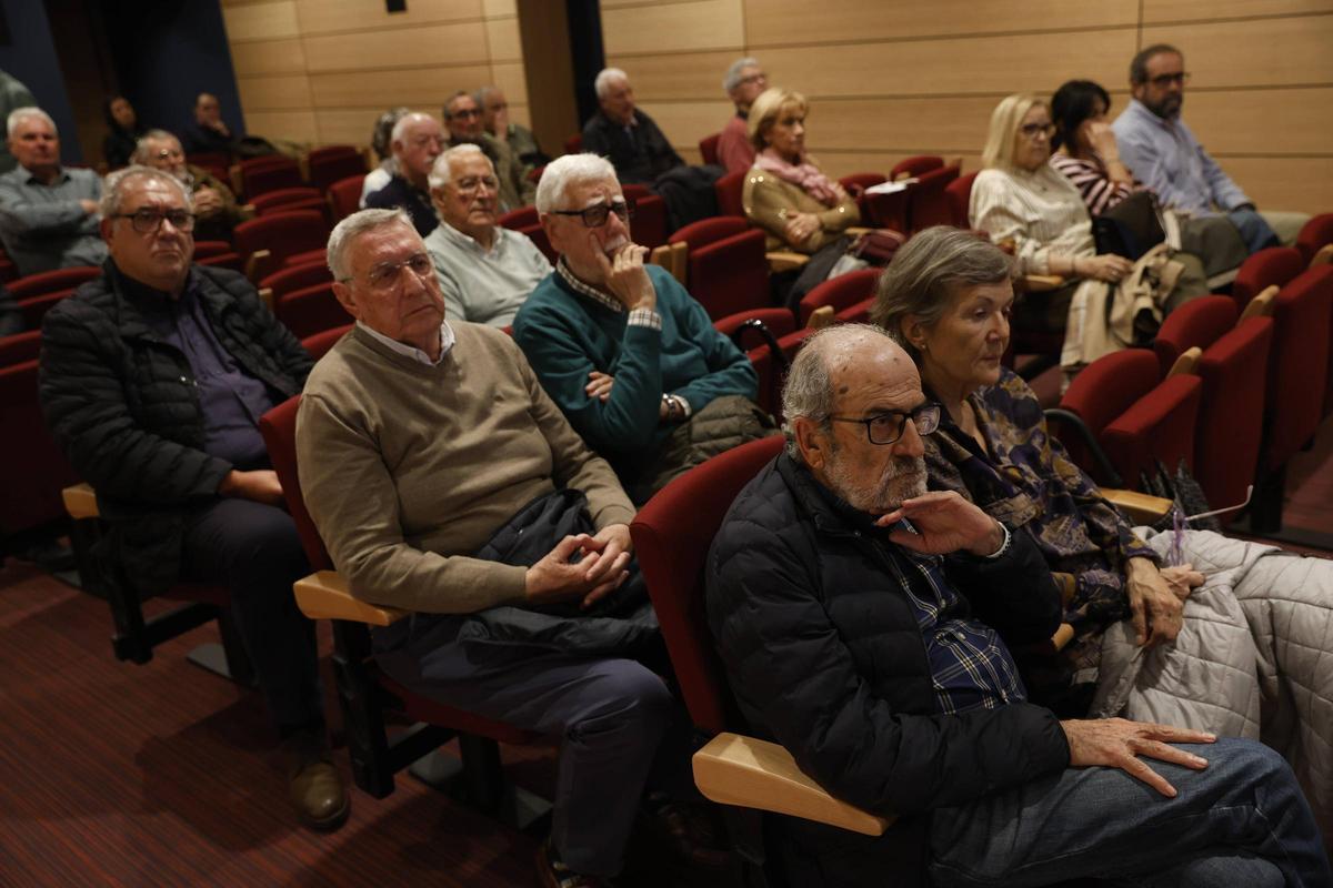 Público en una actividad en la Casa de Cultura de Avilés.