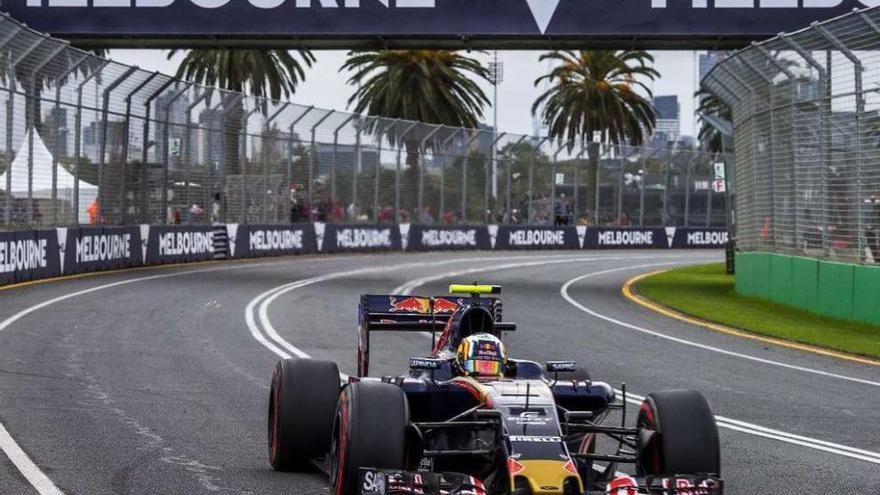 Carlos Sainz, en su monoplaza en la prueba de ayer.