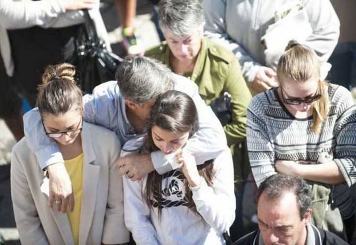 Concentraciones en recuerdo de las víctimas del rally de A Coruña