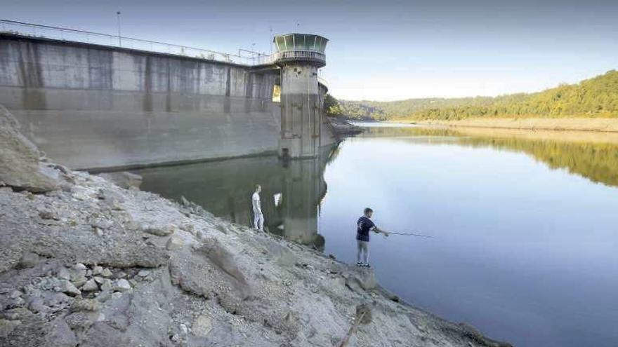 Presa de Eiras que abastece a la ciudad de Vigo.