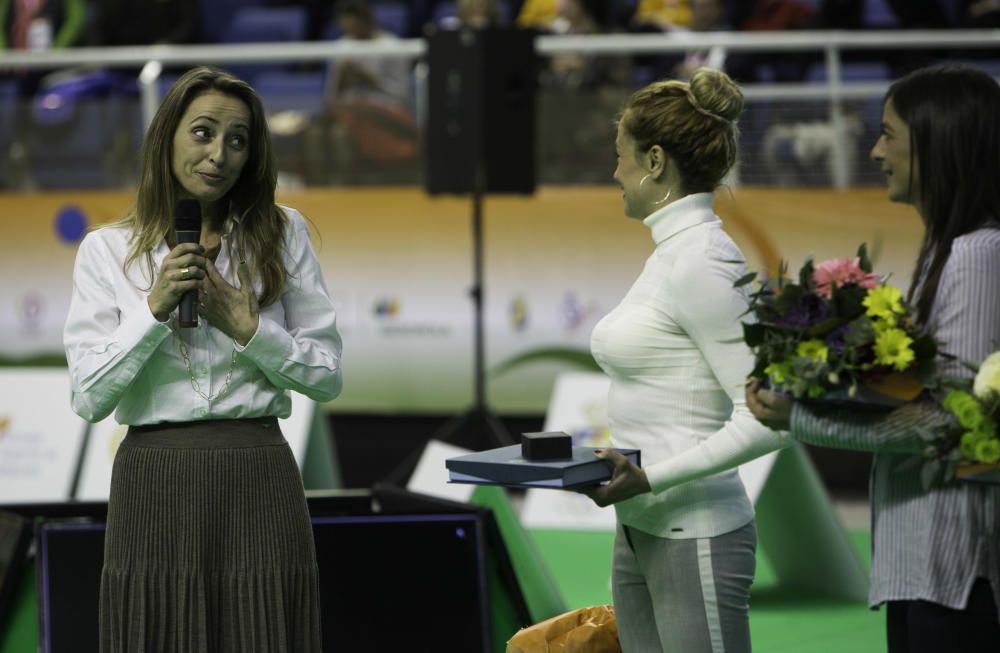 Homenaje a las gimnastas olímpicas alicantinas