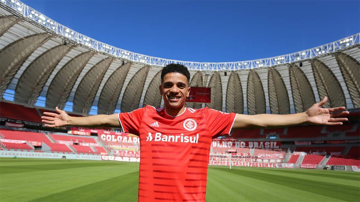 Taison retorna al Internacional para jugar las dos próximas temporadas