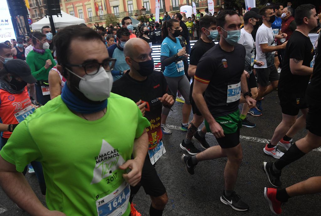 Así fue la salida de la maratón y la media maratón de Murcia (II)