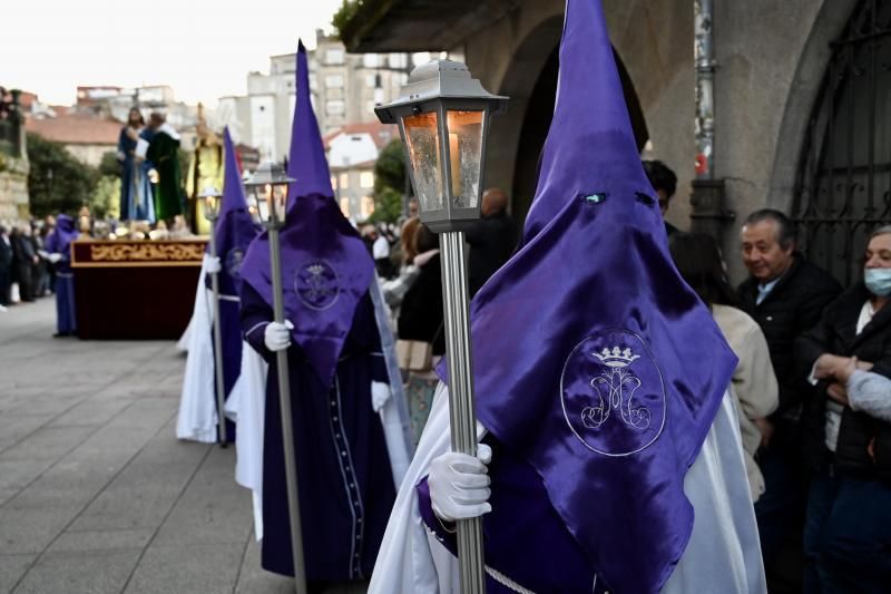 Cofrades participantes en la procesión.   | // RAFA VÁZQUEZ