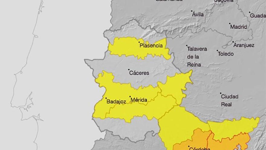 Varias comarcas de Extremadura continuarán este miércoles en alerta amarilla por calor