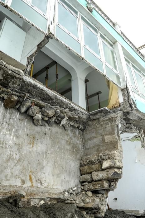 DERRUMBE VIVIENDA POR EL OLEAJE EN SAN ANDRES