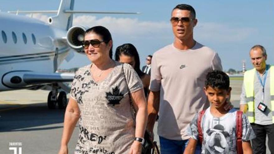 Cristiano Ronaldo aterriza en Turín la tarde de la final del Mundial
