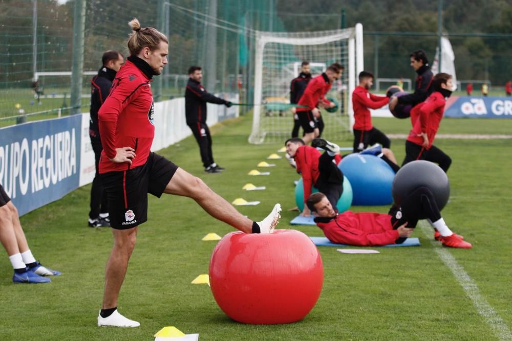 El Dépor vuelve a entrenar tras ganar al Osasuna