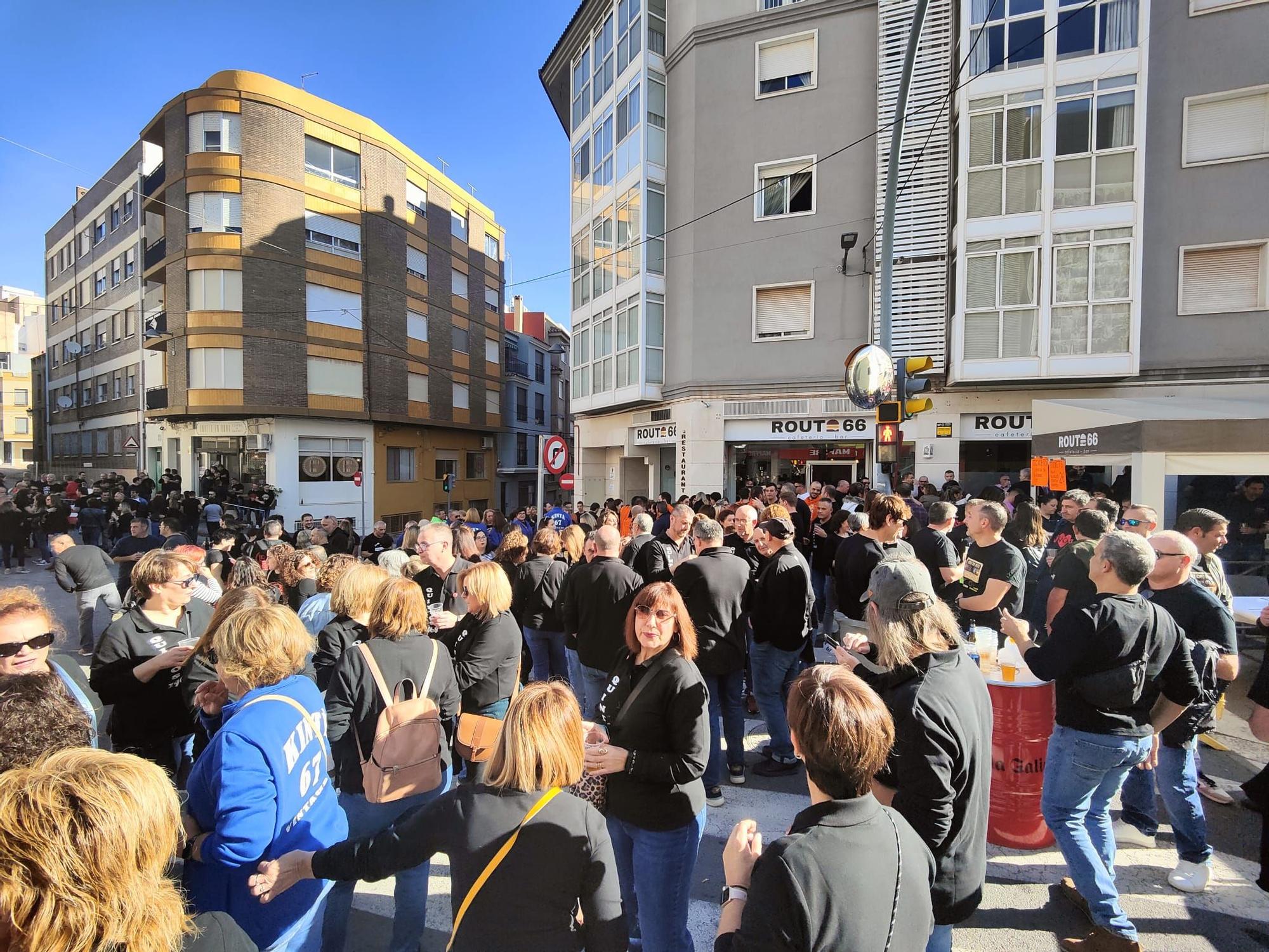 Los vecinos de l'Alcora salen a calle con la multitudinaria 'Kintà': todas las fotos