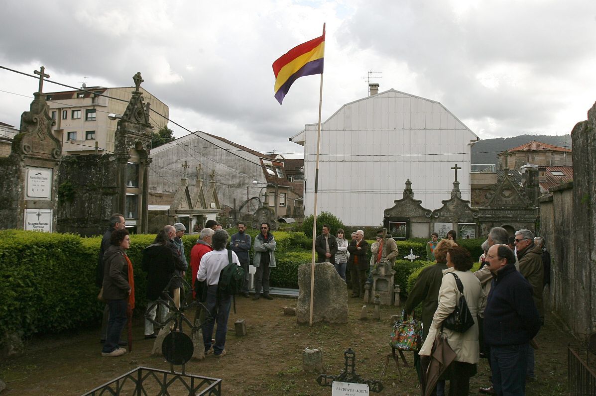 El cementerio de Os Eidos aspira a ser elegido como el más bonito de España