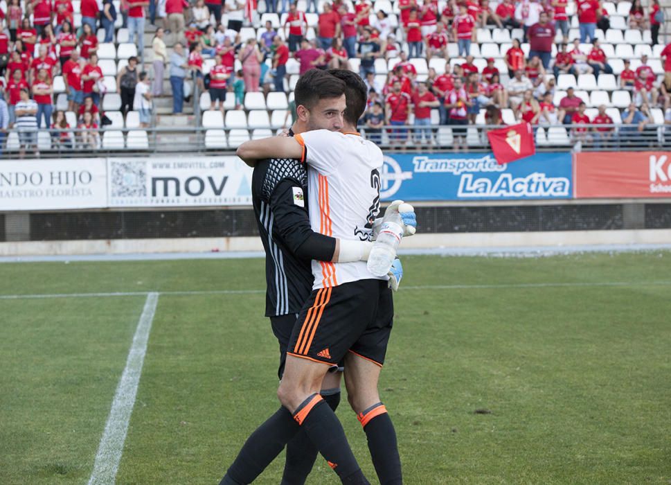 Real Murcia - Valencia Mestalla, en imágenes