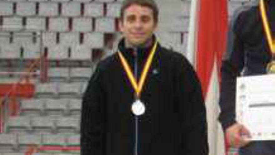 Rodríguez con su medalla de plata.