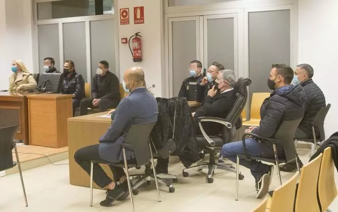 El jurado declara culpables del crimen de Petrer a dos de los cinco acusados
