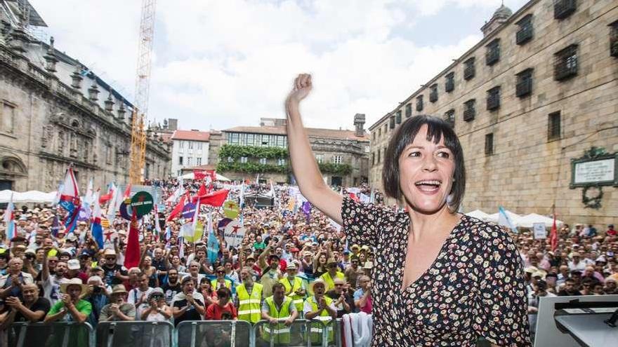 Ana Pontón, en la manifestación del 25 de julio del BNG, en la Plaza da Quintana, en Santiago. // O.Corral