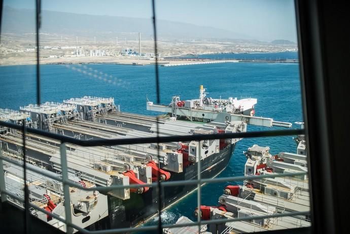 Visita al barco más grande del mundo que está ...