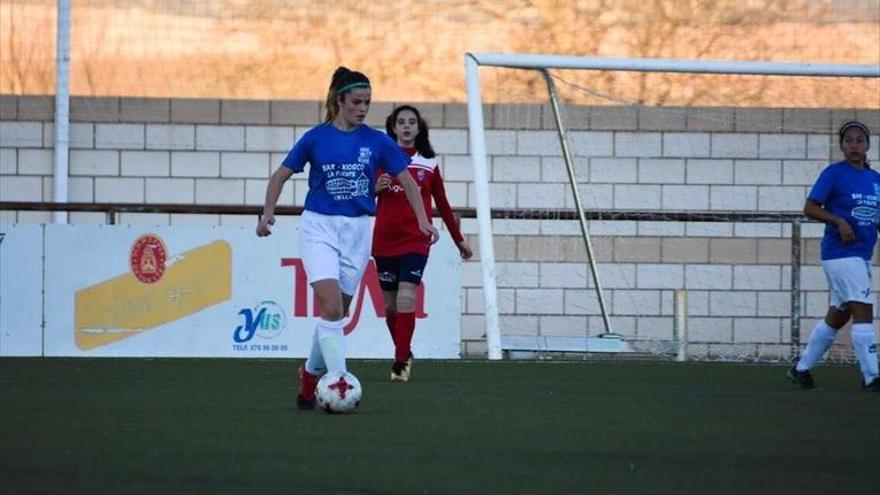 «Cada vez se valora más a la mujer en el fútbol»