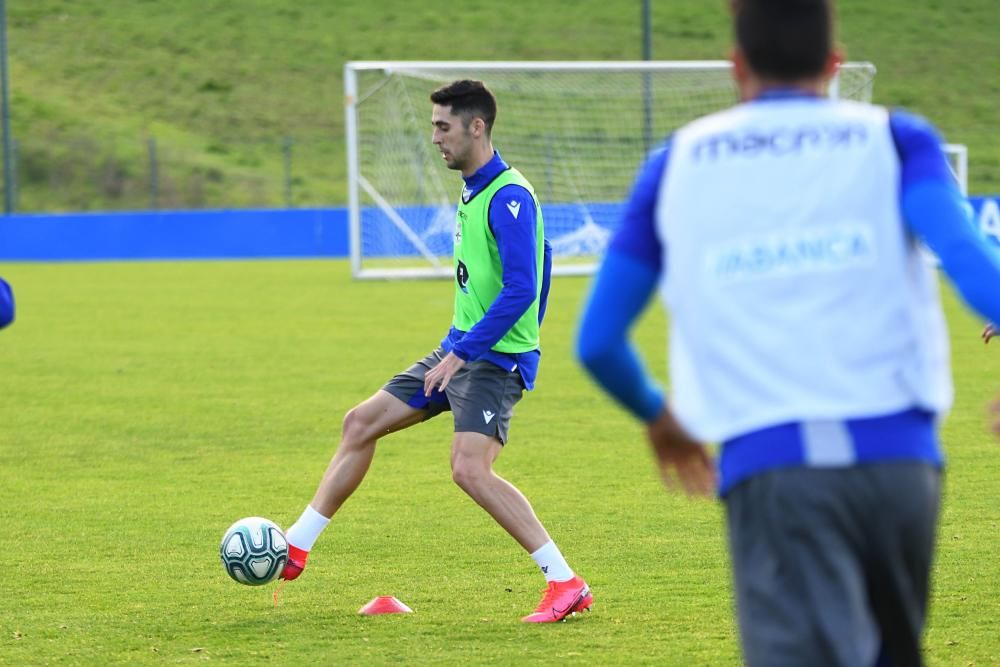 Sabin Merino se reincorpora y completa con normalidad las tareas del entrenamiento.