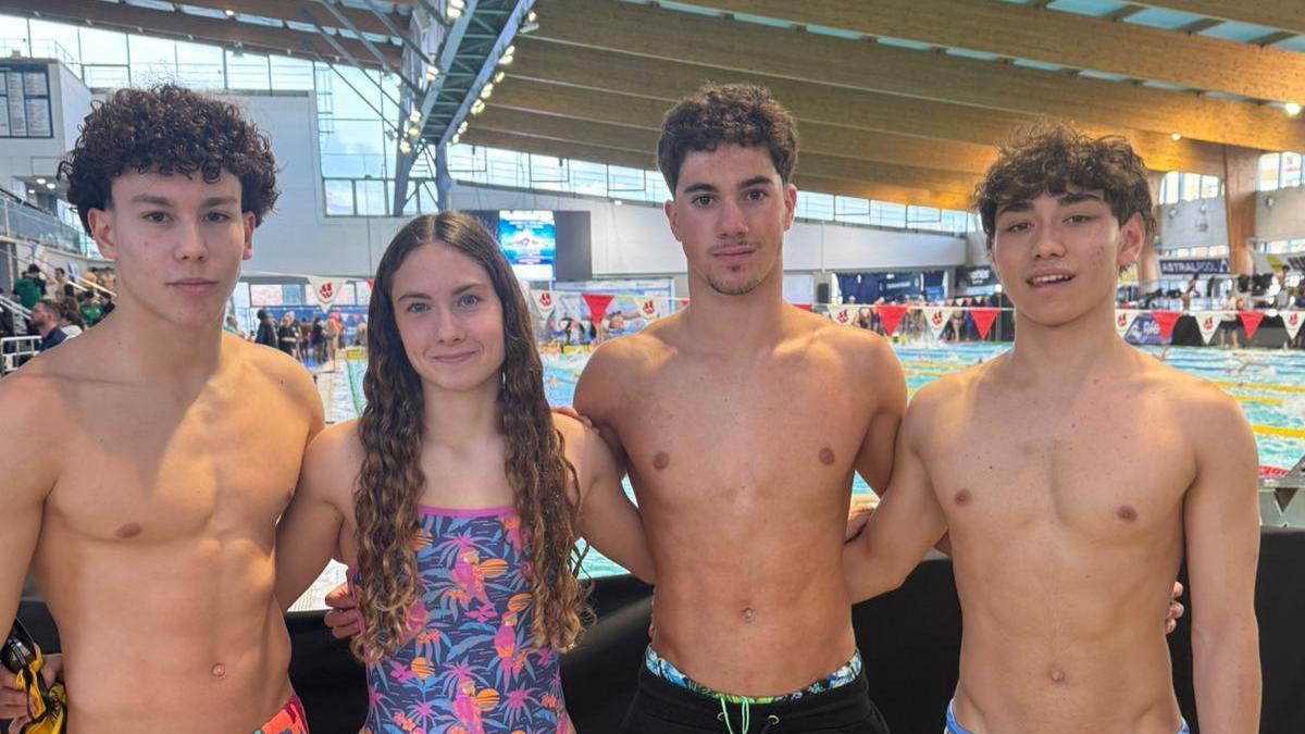 Imagen de los nadadores del CNSE en Sabadell