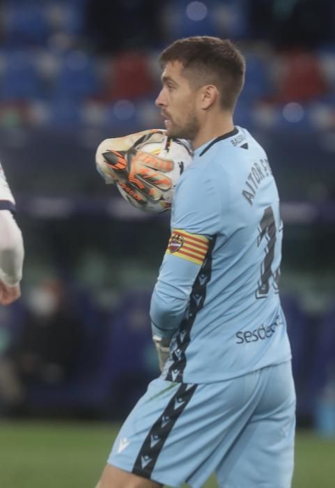 Las mejores fotos del Levante UD - Osasuna