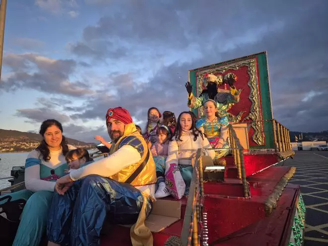Los Reyes Magos iluminan Moaña