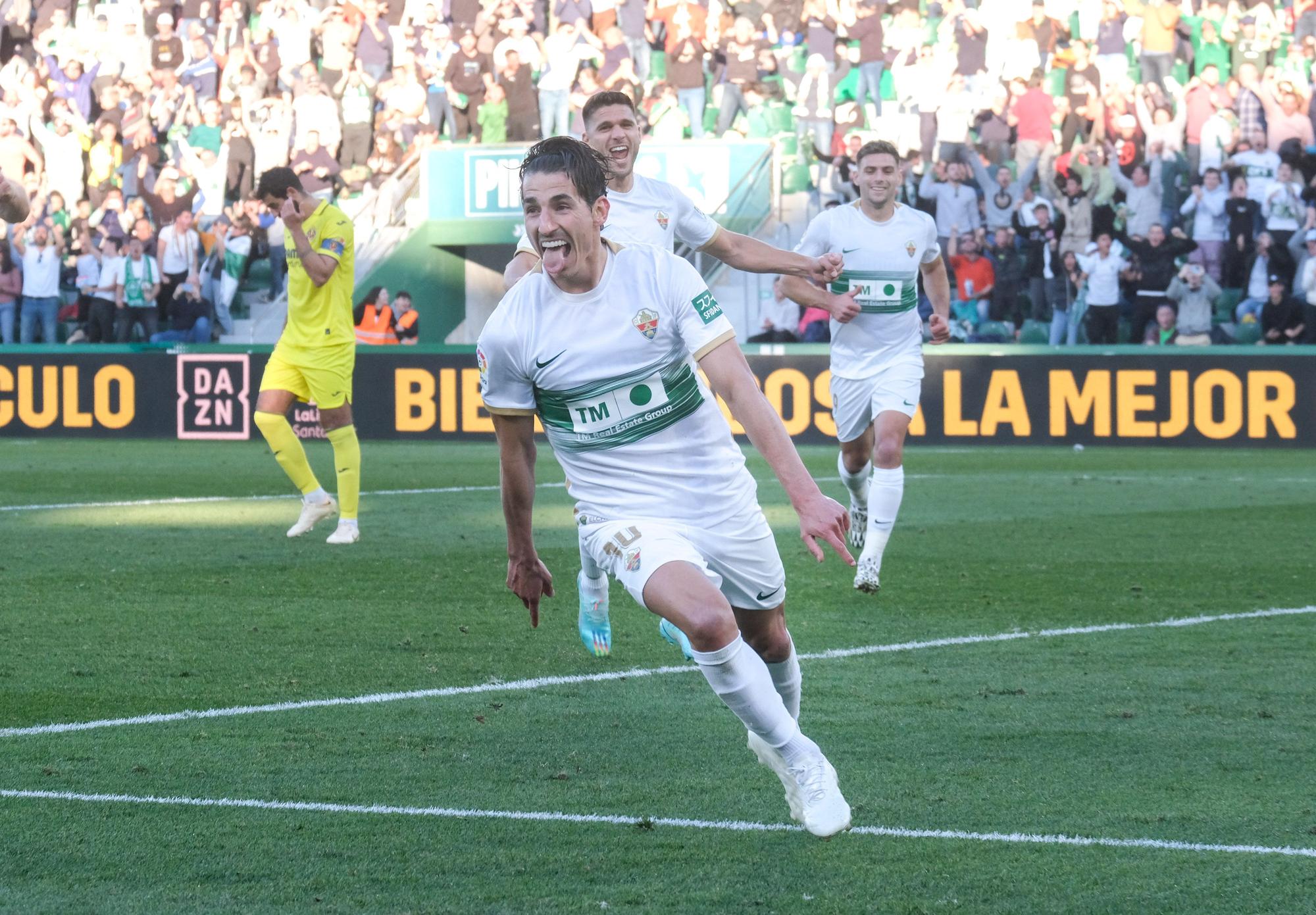 Las mejores imágenes de la primera victoria del Elche en La Liga