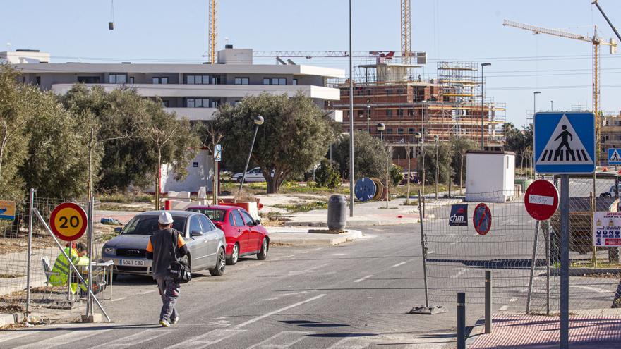 Urbanismo pone plazos a la obra de Nou Nazaret y confía en finalizarla en marzo