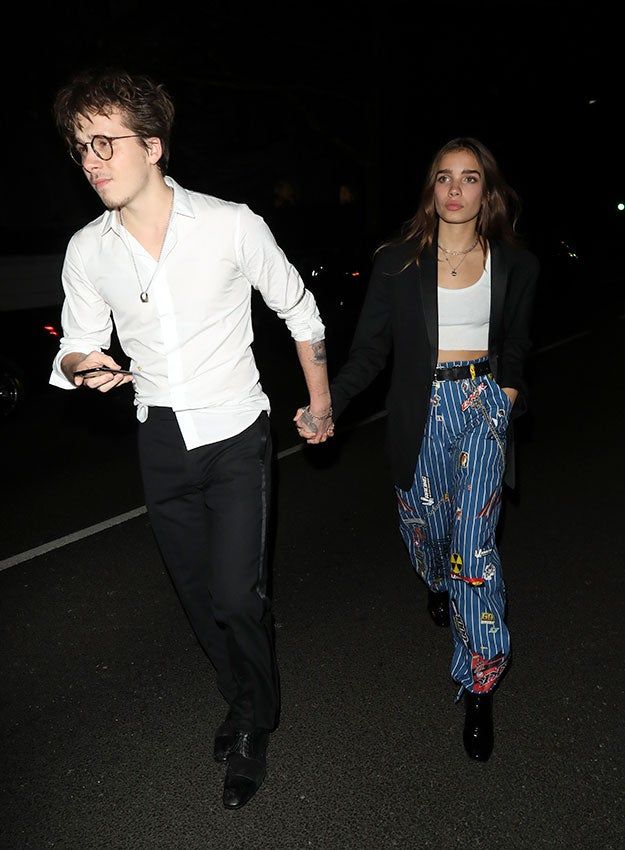 Brooklyn Beckham y Hana Cross, la nueva pareja