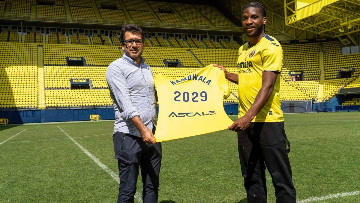 Willy Kambwala, presentado como nuevo jugador del Villarreal