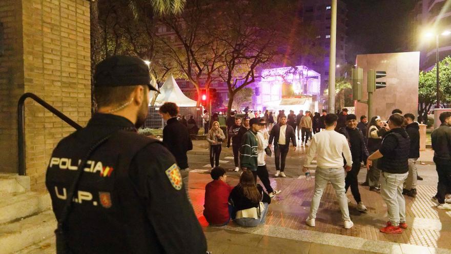 Así es una patrulla nocturna con la Policía Nacional de Castellón en Magdalena