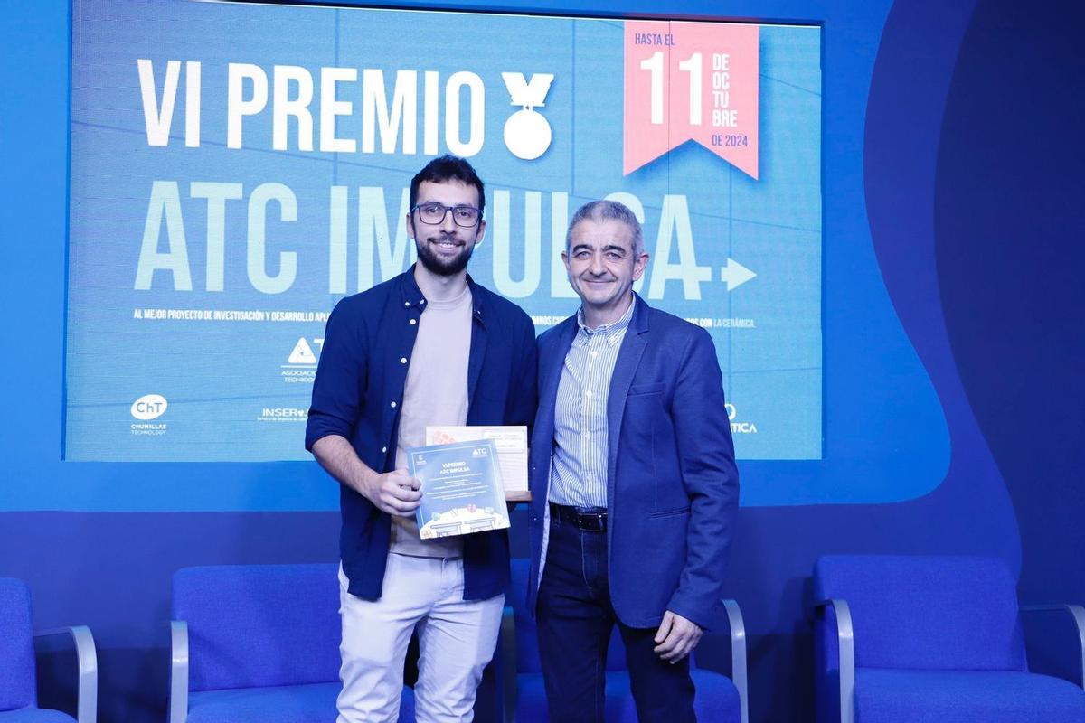 Diego Escorihuela ha sido galardonado por su trabajo sobre procesos científico-tecnológicos de productos cerámicos.