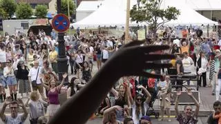 Precintadas varias atracciones de las fiestas de La Corredoria por este incumplimiento: "Ya estuvieron en otro barrio de Oviedo y funcionaron sin problema"